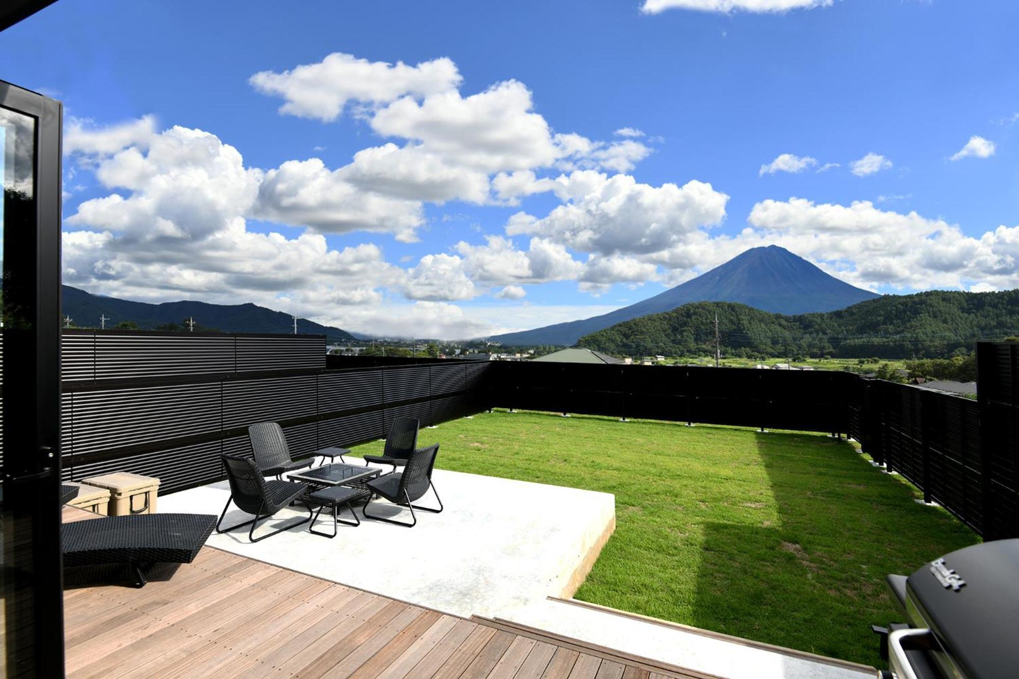 Fuji View And Spa Resort Tsumugi Kawaguchiko Fujikawaguchiko Extérieur photo