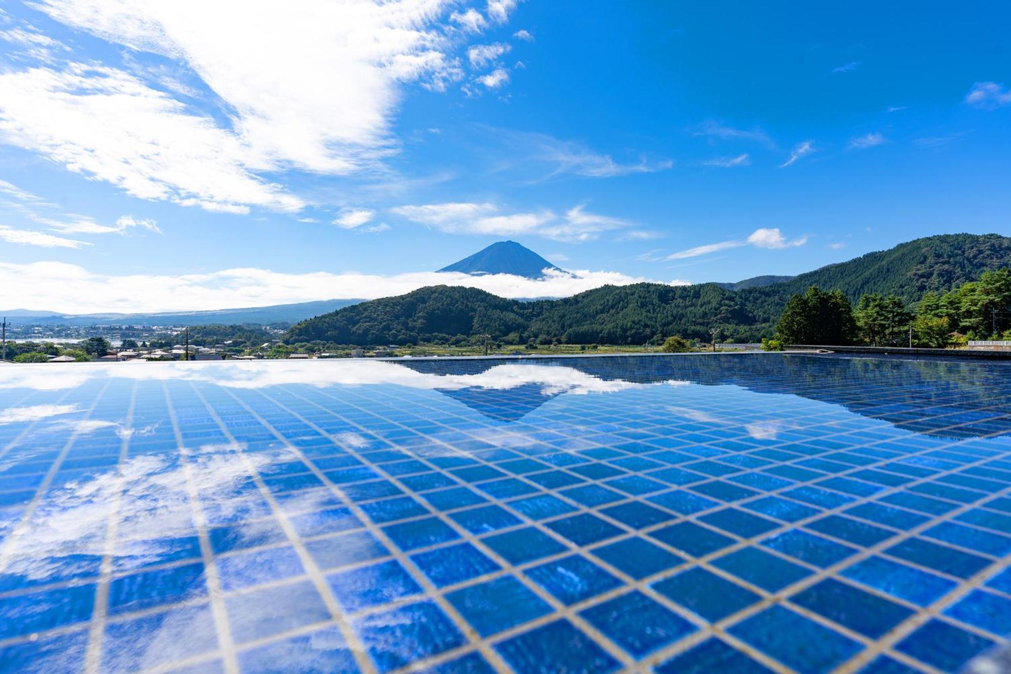 Fuji View And Spa Resort Tsumugi Kawaguchiko Fujikawaguchiko Extérieur photo
