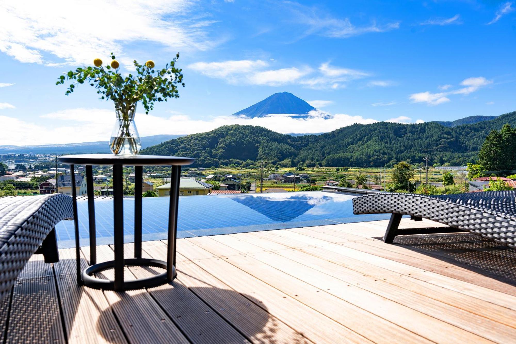 Fuji View And Spa Resort Tsumugi Kawaguchiko Fujikawaguchiko Extérieur photo