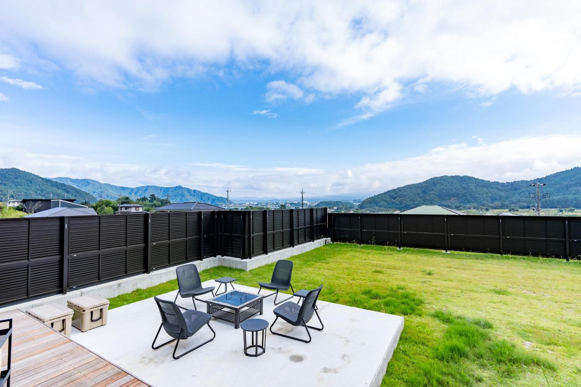 Fuji View And Spa Resort Tsumugi Kawaguchiko Fujikawaguchiko Extérieur photo